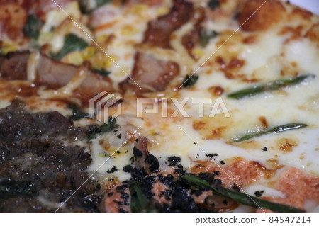 Order home delivery pizza at a home party, stay home Order home delivery pizza at a home party, stay home 84547214