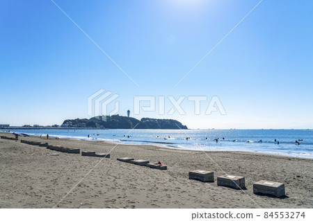 [神奈川縣] 從片瀨西濱看到的江之島 84553274