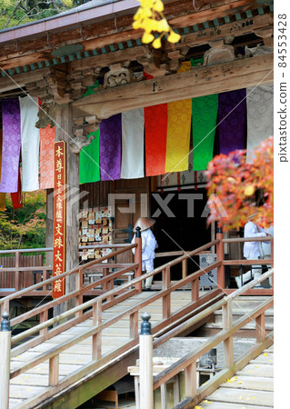 《Kochi Prefecture》 Chikurinji Temple / Worshipers 84553428