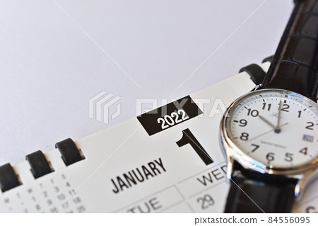 預約新年日曆和時鐘 預約新年日曆和時鐘 84556095