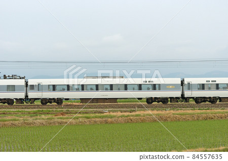 北陸本線三河加賀笠間JR西683系列S09編隊(金澤)④佐哈683-2509海邊 北陸本線三河加賀笠間JR西683系列S09編隊(金澤)④佐哈683-2509海邊 84557635