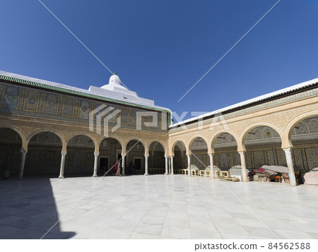 Tunisia Kairouan [Zaoia of Sidi Sahab] 84562588