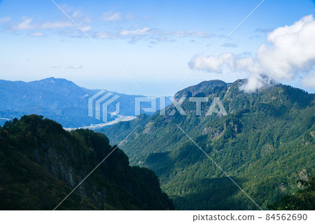 清新的山景,日本海,秋天 清新的山景,日本海,秋天 84562690