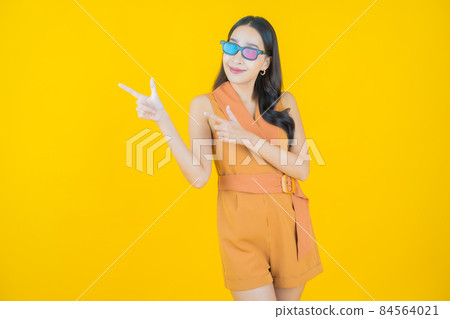 Portrait beautiful young asian woman wear 3d eyeglasses 84564021