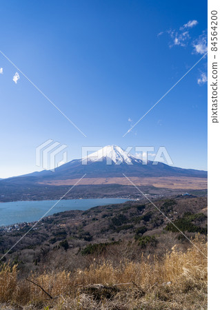從太平山頂眺望富士山（山中湖的大平山徒步路線） 84564200