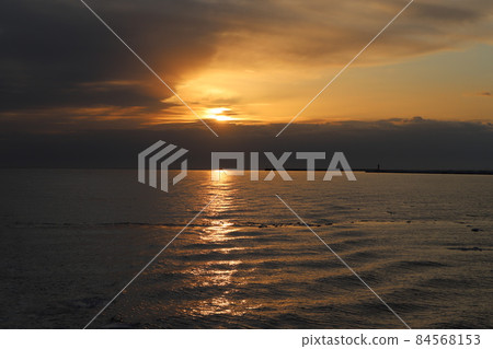 Drift ice of Monbetsu Drift ice of Monbetsu 84568153
