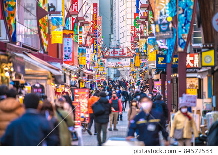 Tokyo cityscape of Japan December. The world shook the Omicron stock. "Kamichu" = 2 days parallel to the bustling Ameya 84572533