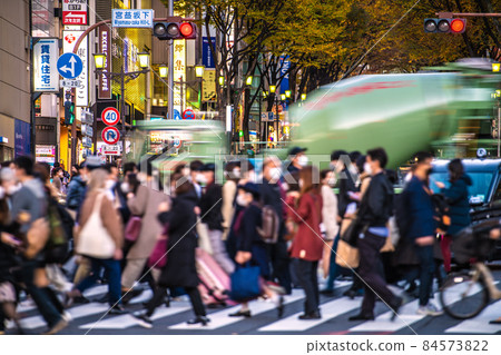日本東京市容 Omicron 股票震驚了世界。 12 月的澀谷和宮山坂下正在威脅人們......= 3 天 日本東京市容 Omicron 股票震驚了世界。 12 月的澀谷和宮山坂下正在威脅人們......= 3 天 84573822