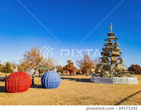 Christmas decoration in Mitch Park Christmas decoration in Mitch Park 84575292