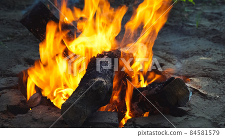 Burning bonfire in the open air. Burning bonfire in the open air. 84581579