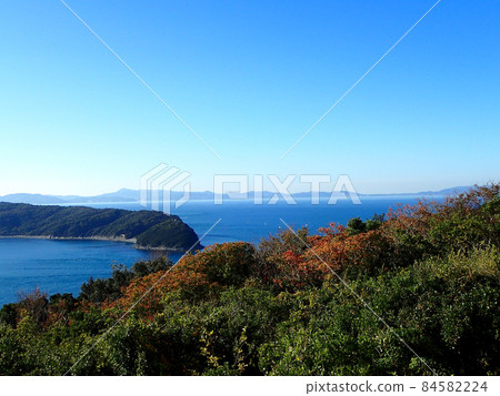 從卡達國家度假村看 84582224