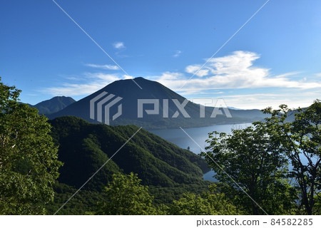 Traverse、八代山、中禪寺湖、難台山、日光、櫪木 Traverse、八代山、中禪寺湖、難台山、日光、櫪木 84582285