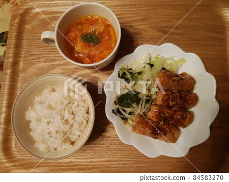 肉包晚餐 84583270