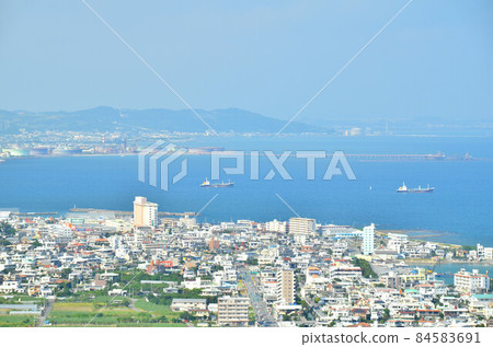 Overlooking the area around Sashiki Tsuhako, Nanjo City, Okinawa Prefecture (Nanjo City, Okinawa Prefecture) [2019.10] 84583691