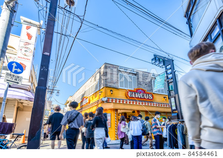 Cityscape of Setagaya, Tokyo Shimokitazawa Shopping Street 84584461