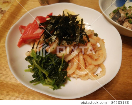 Cod roe udon (eyes with a lot of glue) Cod roe udon (eyes with a lot of glue) 84585188