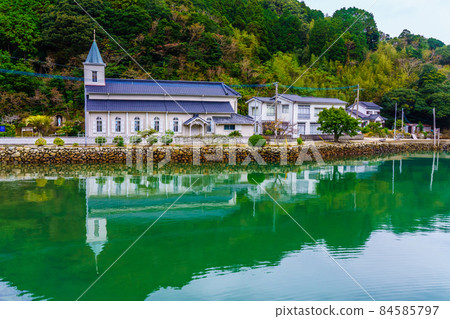 Nakanoura Church [Shinkamigoto Town, Minamimatsuura District, Nagasaki Prefecture] 84585797