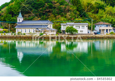 Nakanoura Church [Shinkamigoto Town, Minamimatsuura District, Nagasaki Prefecture] 84585802