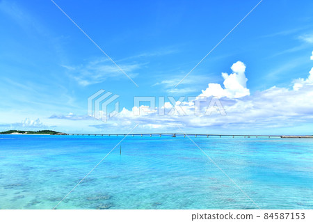 俯瞰池間大橋（沖繩縣宮古島市） [2020.9] 84587153