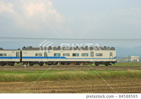 Hokuriku Main Line Mikawa-Kaga Kasama JR West 419 series D01 formation (Tsuruga) ① Kuha 418-1 Sea side Sea side 84588593