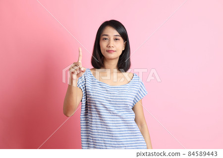 Mixed Race Woman Mixed Race Woman 84589443
