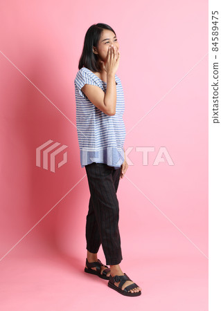 Mixed Race Woman Mixed Race Woman 84589475