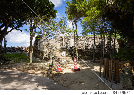 Taketomi Island Koshiromori entrance 84589625