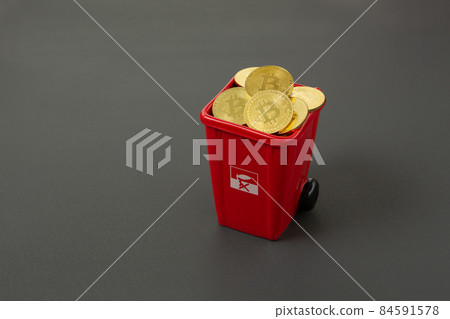 Bitcoin Crash, Depreciation, Depreciation and Trash Can 84591578