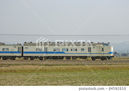 北陸本線三河加賀笠間JR西419系列D15編隊(敦賀)①空羽419-5海邊 北陸本線三河加賀笠間JR西419系列D15編隊(敦賀)①空羽419-5海邊 84592810