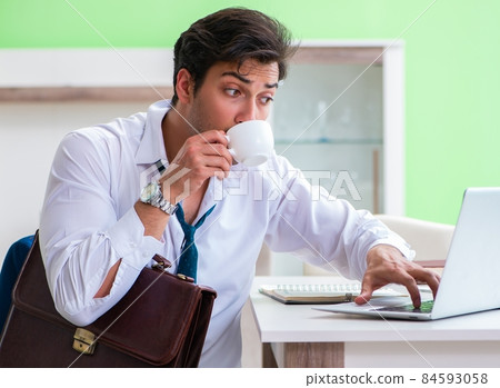 Man dressing up and late for work 84593058