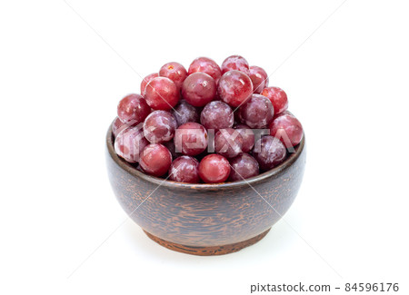 Red grape fruit in bowl isolated 84596176
