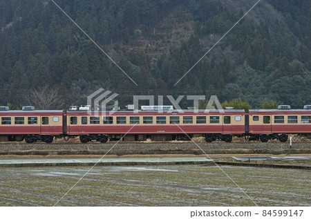 Hokuriku Main Line Odoro-Kita-Sabae JR West 475 series A16 formation (Kanazawa) ② Moha 474-43 Sea side 84599147