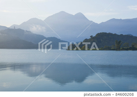 The scenery of Sun Moon Lake in the morning is a famous attraction in Nantou, Taiwan. The scenery of Sun Moon Lake in the morning is a famous attraction in Nantou, Taiwan. 84600208