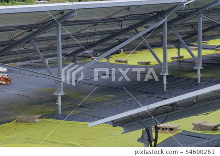 太陽能電池板的底座 太陽能電池板的底座 84600261