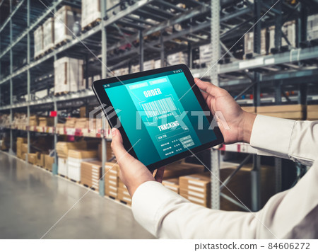 Warehouse management innovative software in computer for real time monitoring Warehouse management innovative software in computer for real time monitoring 84606272