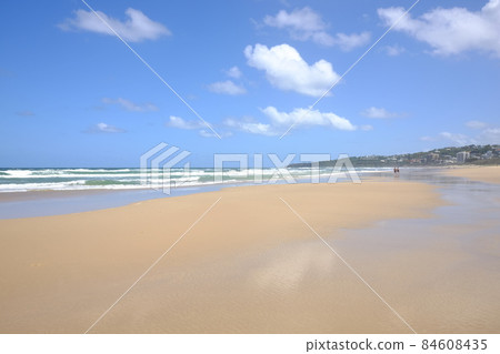 Sunshine Coast, a charming beach comparable to the Gold Coast Sunshine Coast, a charming beach comparable to the Gold Coast 84608435