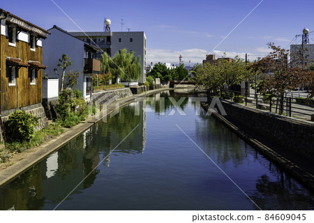 Yonago Shitamachi, along the former Kamo River, Yonago City, Tottori Prefecture Yonago Shitamachi, along the former Kamo River, Yonago City, Tottori Prefecture 84609045