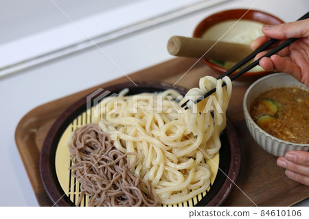 Roadside Station Showa Udon 84610106