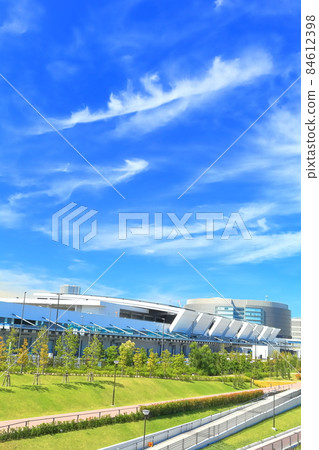 [Tokyo] Toyosu Market under sunny weather (Central Wholesale Market) 84612398