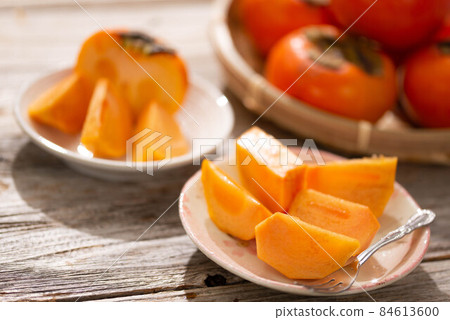 很甜的秋味柿子 很甜的秋味柿子 84613600