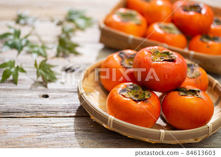 很甜的秋味柿子 很甜的秋味柿子 84613603