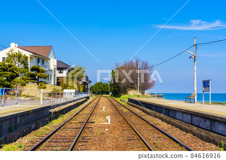 Shimabara Railway Omisaki Station [Shimabara City, Nagasaki Prefecture] 84616916
