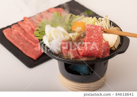 牛肉壽喜燒鍋(一人份) 牛肉壽喜燒鍋(一人份) 84618641