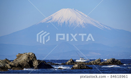 Winter in Hayama Town, Miura District, Kanagawa Prefecture, Shonan Miura Peninsula 84618961