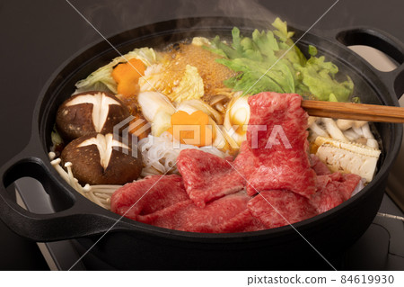 Sukiyaki  84619930
