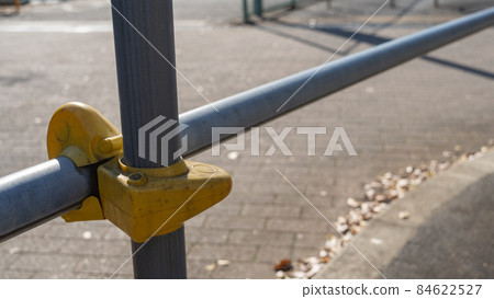 Single tube clamp / clamp cover Single tube clamp / clamp cover 84622527
