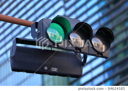 traffic lights traffic lights 84624385