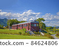 A train which is stopped 84624806