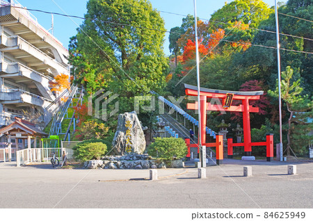 Sightseeing spots in Kurume City, Fukuoka Prefecture Kora Taisha's three torii gates and slope cars 84625949