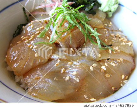 醃比目魚碗 84627989